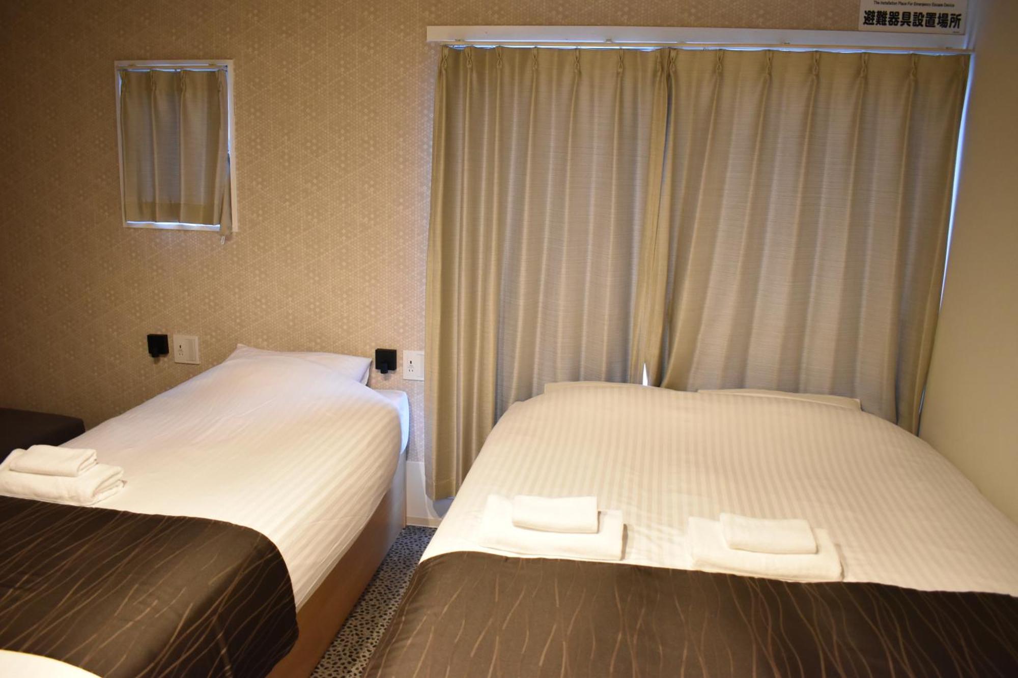 Shinsaibashi House Hotell Osaka Rum bild
